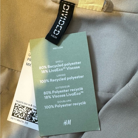 Oversized Beige Blazer - Picture 3 of 4